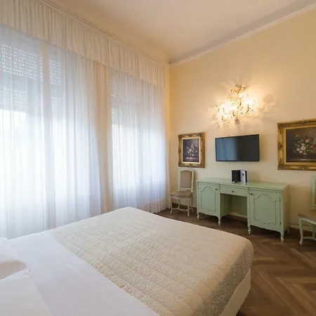 Grand Liberty 4* Riva del Garda