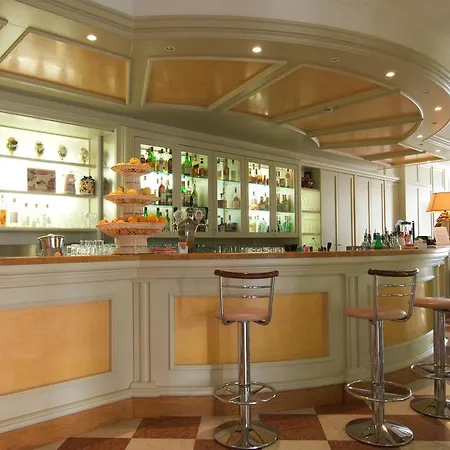 Grand Liberty 4* Riva del Garda