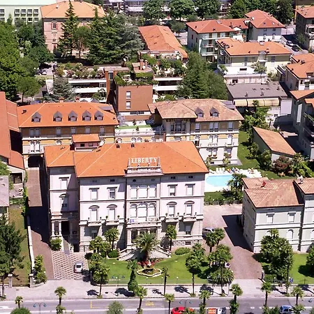 Ξενοδοχείο Grand Liberty