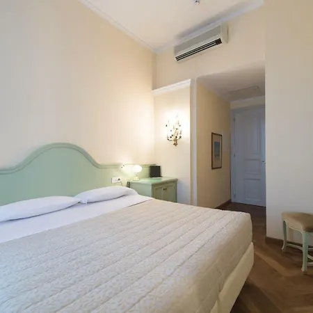 Hotel Grand Liberty Riva del Garda